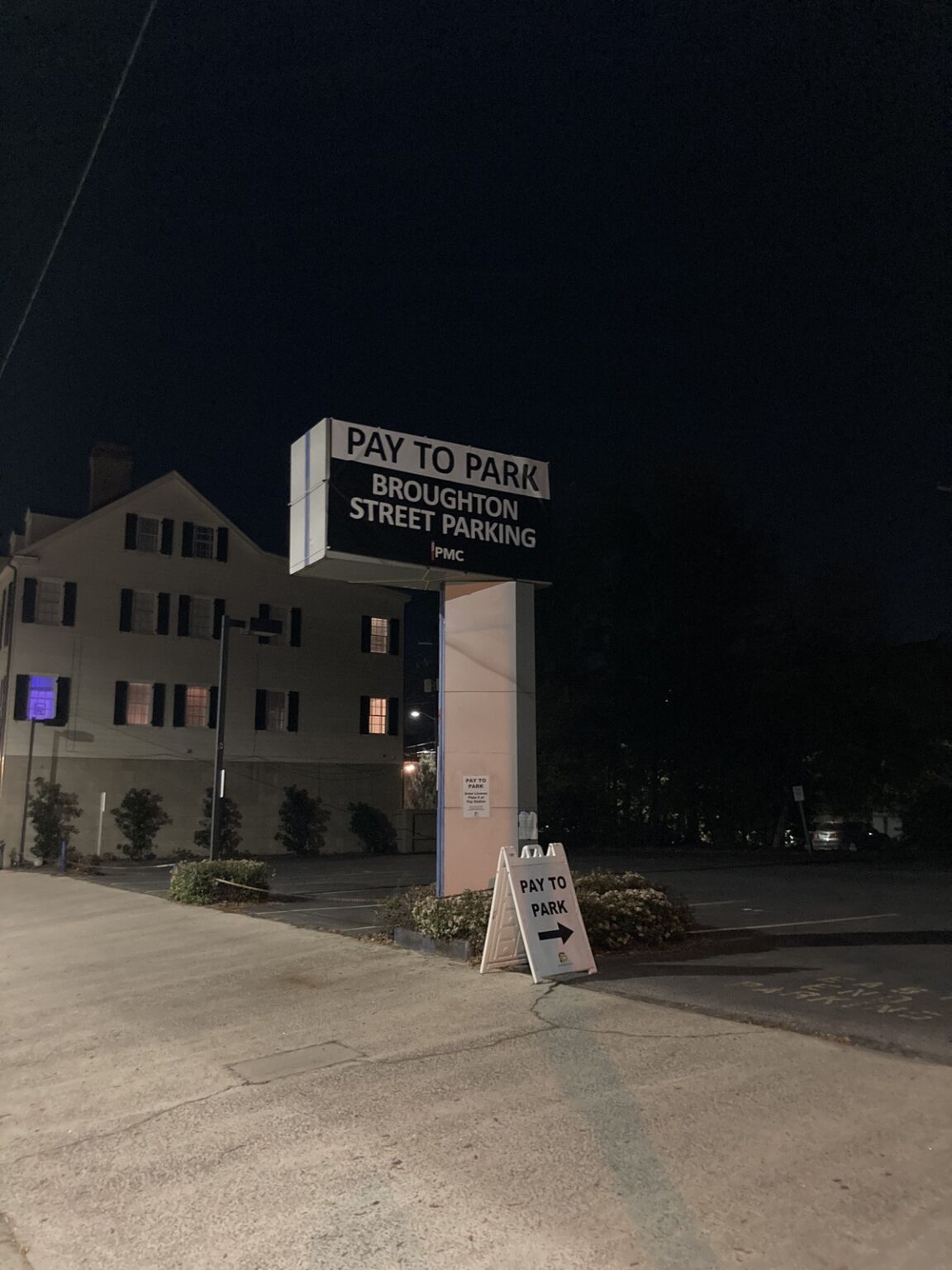 415 E Broughton St Savannah, GA 31401 Parking Lot Management System