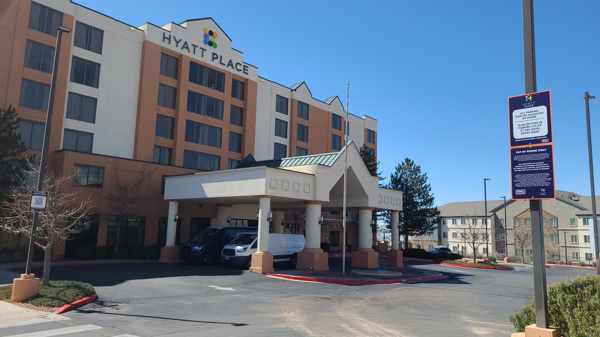 Hyatt Place Albuquerque Airport Parking Lot Management System